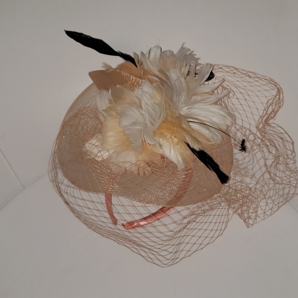 Peach Fascinator
